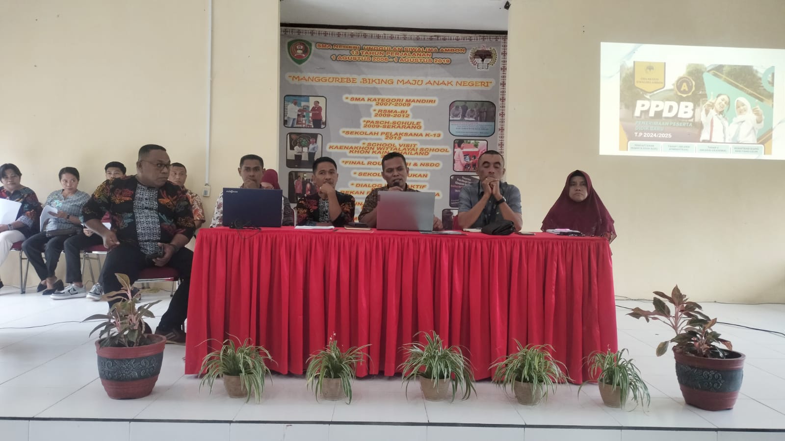 smansiwalimaambon