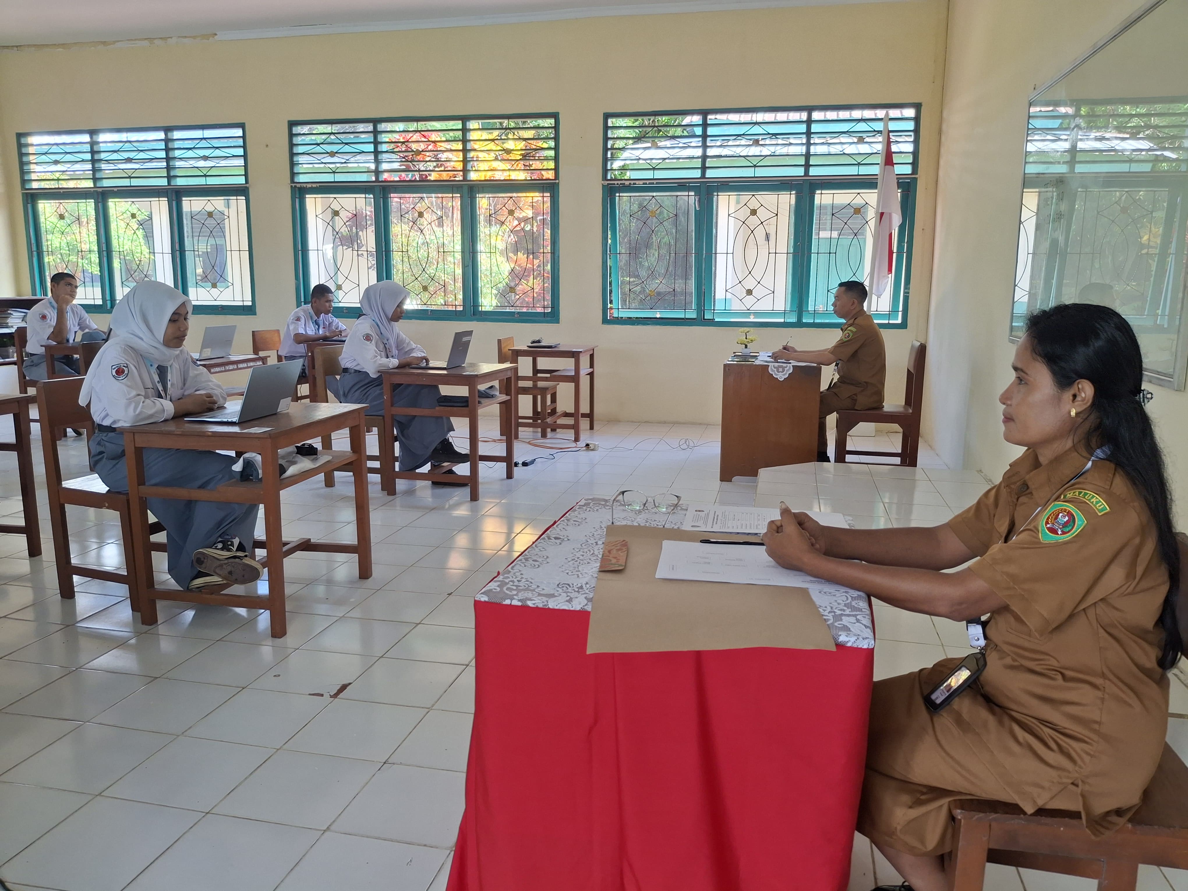 smansiwalimaambon